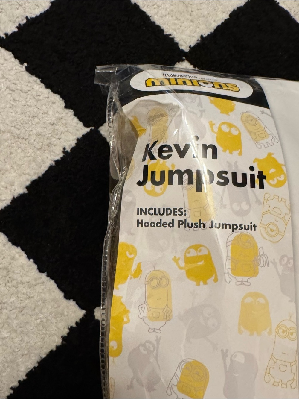 Despicable Me Minions Kevin Adult Unisex Jumpsuit Costume with Hoodie - Picture 10 of 11